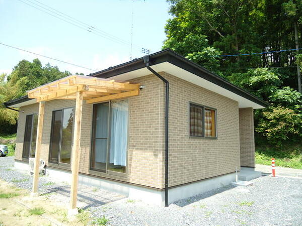 detached 宮城県遠田郡涌谷町涌谷字日向町
物件地図