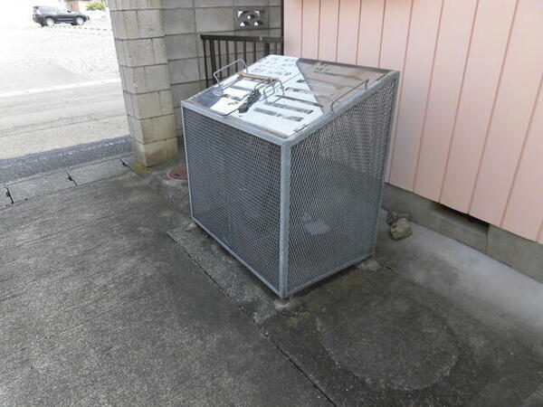 detached 群馬県太田市藤阿久町

地図を見る