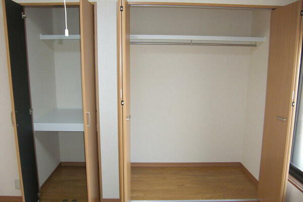 画像7:各室収納で収納スペースも充実。