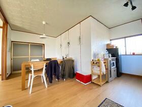 detached 山梨県大月市賑岡町岩殿