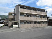 名張市赤目町丈六 3階建 築25年のイメージ