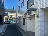 横須賀市上町２丁目 3階建 築35年のイメージ