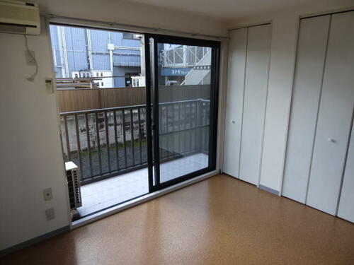 デ・ファミール_内装_1