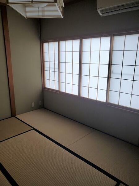 detached 山形県米沢市塩井町塩野
地図を見る