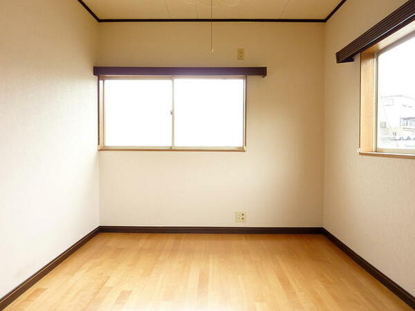 apartment 栃木県日光市土沢５５７－１６