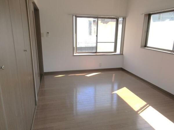 detached 神奈川県横浜市港南区笹下３丁目

地図を見る