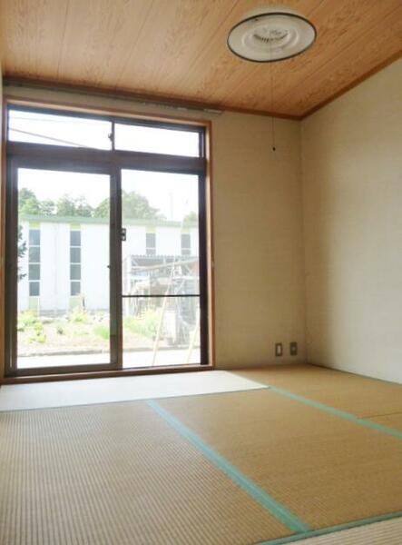 apartment 茨城県稲敷市椎塚１７０８－１１