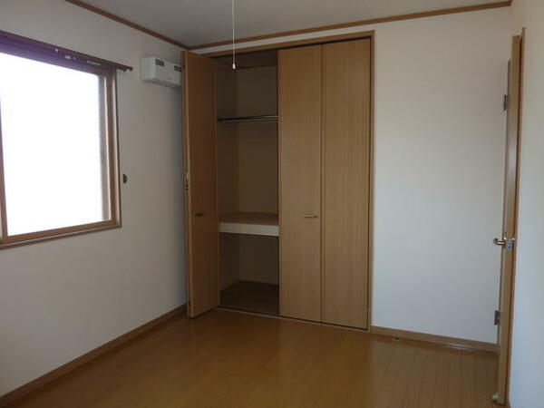 apartment 山形県西置賜郡白鷹町大字荒砥乙１０２７－３５