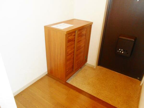 apartment 茨城県稲敷市月出里
地図を見る