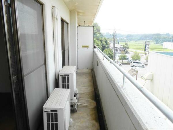 apartment 茨城県稲敷市月出里
地図を見る