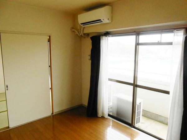 apartment 茨城県稲敷市月出里
地図を見る