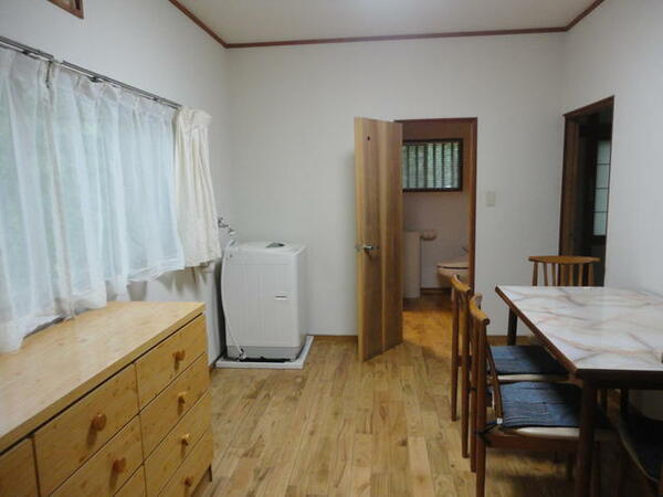 detached 群馬県吾妻郡嬬恋村大字鎌原鬼の泉水
地図を見る