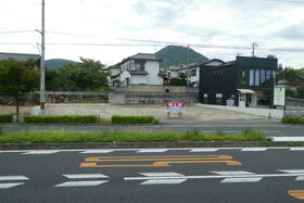 香川県坂出市川津町