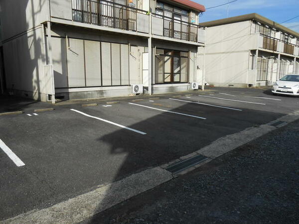 apartment 茨城県稲敷市椎塚１７０８－１１