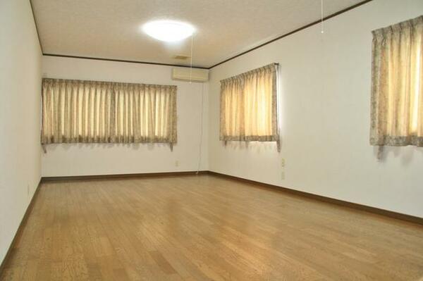 detached 宮城県栗原市築館薬師４丁目
地図を見る