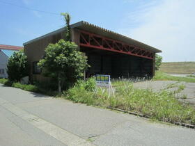 富山県高岡市出来田