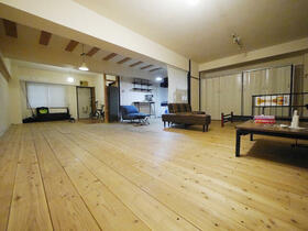 クローバーマンション三萩野