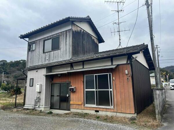 ２階建ての戸建て♪うれしいお手頃お家賃♪