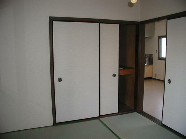 apartment 茨城県かすみがうら市下稲吉
地図を見る