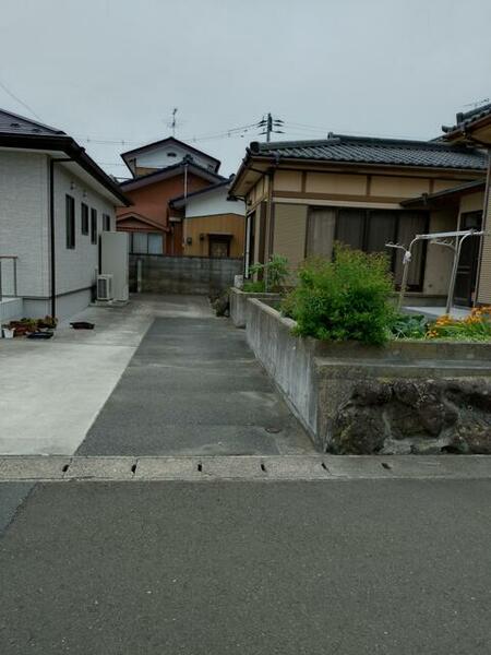 detached 宮城県東松島市矢本字大溜

地図を見る
