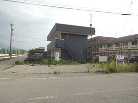 富山県高岡市戸出町２丁目