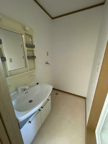 apartment 埼玉県大里郡寄居町大字鉢形
地図を見る