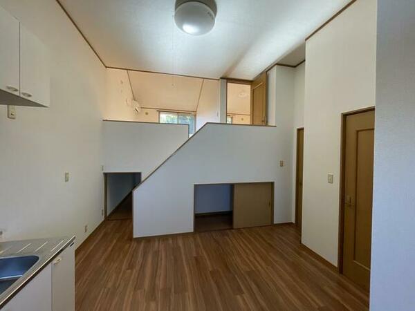 apartment 埼玉県大里郡寄居町大字鉢形
地図を見る