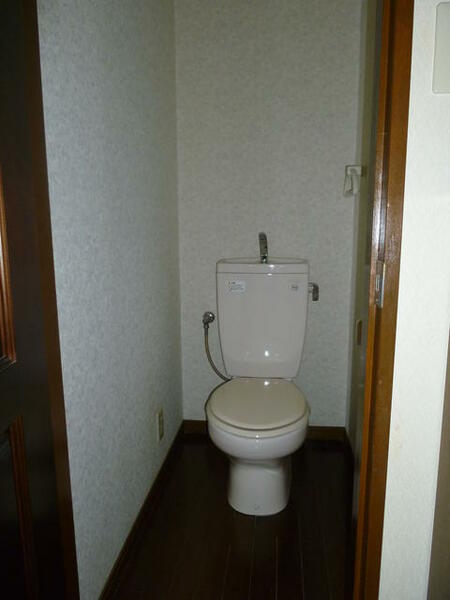 画像6:独立トイレです