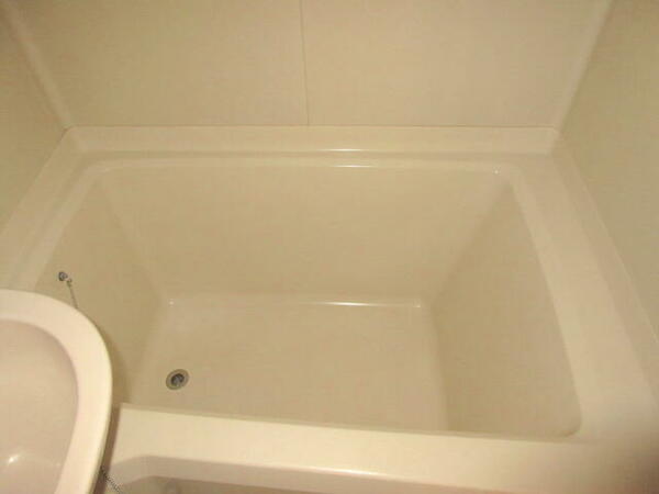 画像12:浴槽
