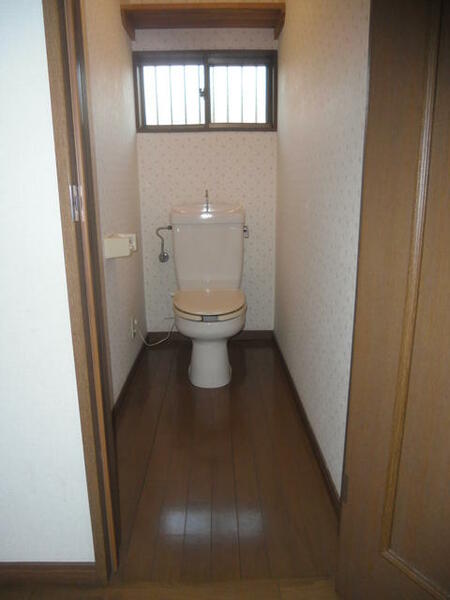 apartment 埼玉県比企郡嵐山町大字川島
地図を見る