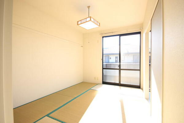 apartment 茨城県桜川市富士見台２丁目
地図を見る