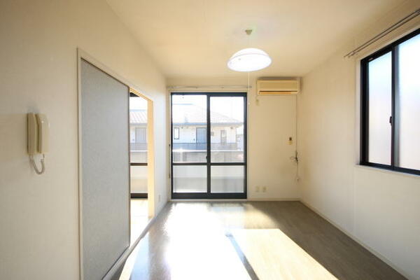 apartment 茨城県桜川市富士見台２丁目
地図を見る