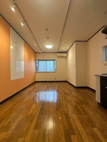 detached 東京都豊島区巣鴨３丁目

地図を見る