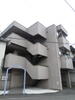 群馬藤岡駅より徒歩27分 築28年4ヶ月 3階建の賃貸物件