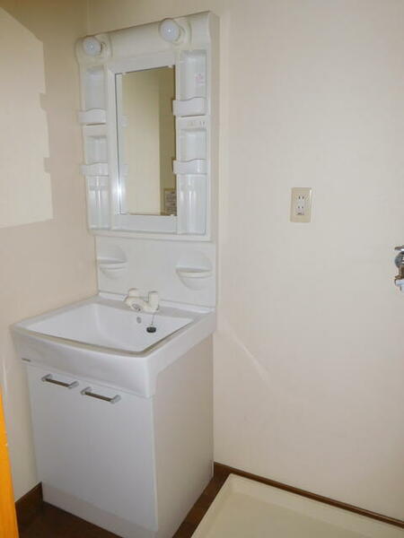 apartment 茨城県東茨城郡大洗町磯浜町３６３１－１