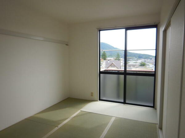 apartment 福島県田村市船引町東部台２丁目
地図を見る