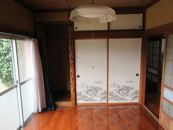 detached 茨城県潮来市島須
地図を見る