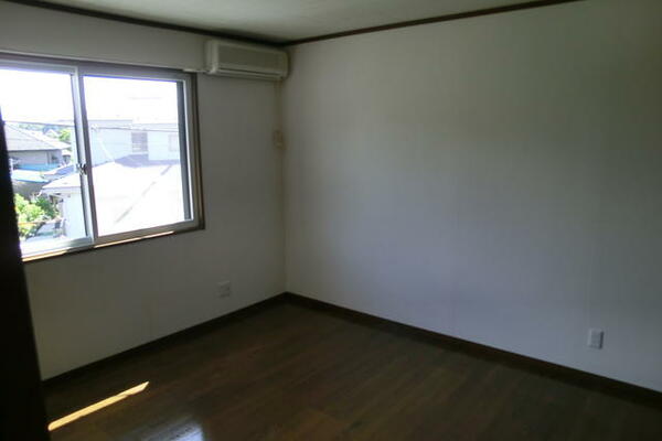 apartment 青森県三戸郡階上町蒼前東１丁目
地図を見る