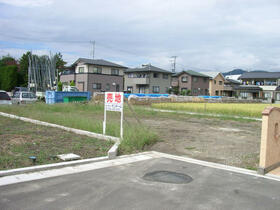 山梨県甲府市下飯田２丁目