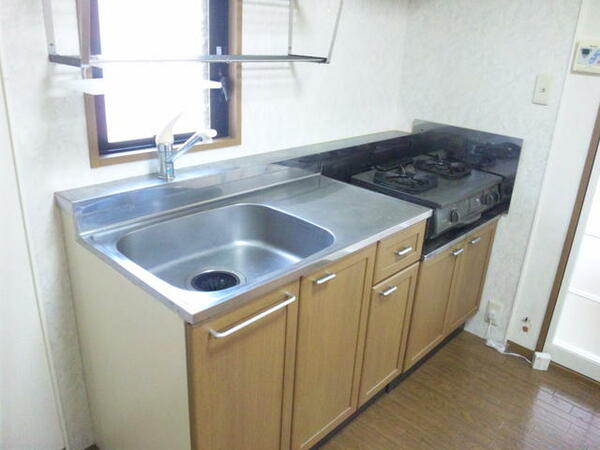 キッチン：台所・２口ガスコンロ付