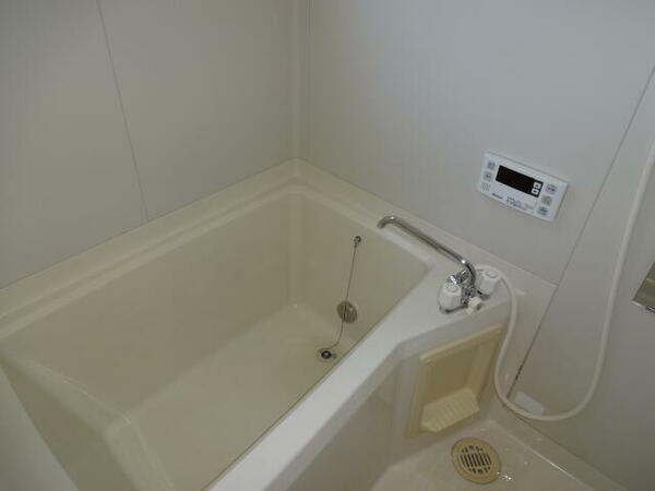 apartment 山形県長井市清水町２丁目
地図を見る