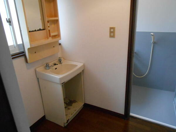 detached 茨城県稲敷市市崎
地図を見る