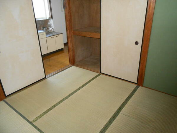 detached 茨城県稲敷市市崎
地図を見る