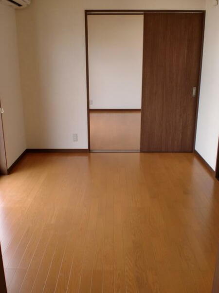 detached 宮城県栗原市築館字沢入
地図を見る