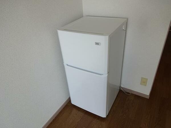 画像13:２ドア冷蔵庫が設備でつきます