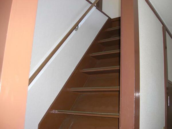 detached 東京都東大和市立野３丁目

地図を見る