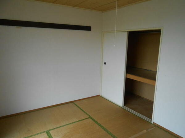 apartment 茨城県稲敷市椎塚
地図を見る