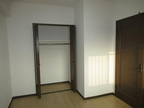 apartment 山形県新庄市沖の町４－３１ 米山ビル