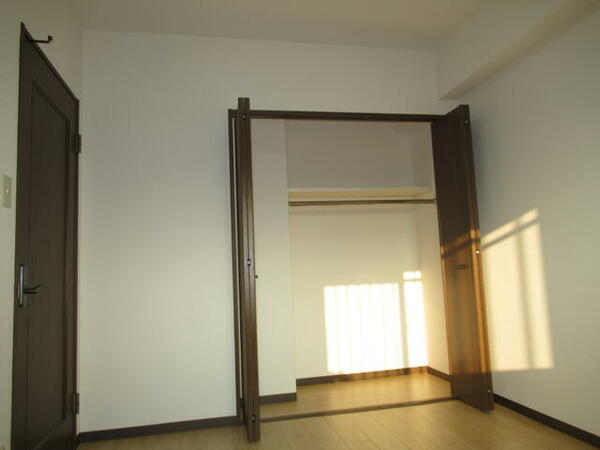 apartment 山形県新庄市沖の町４－３１ 米山ビル