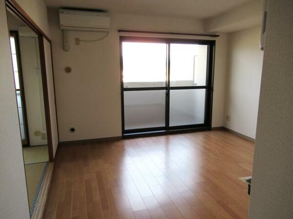 apartment 山形県新庄市沖の町４－３１ 米山ビル